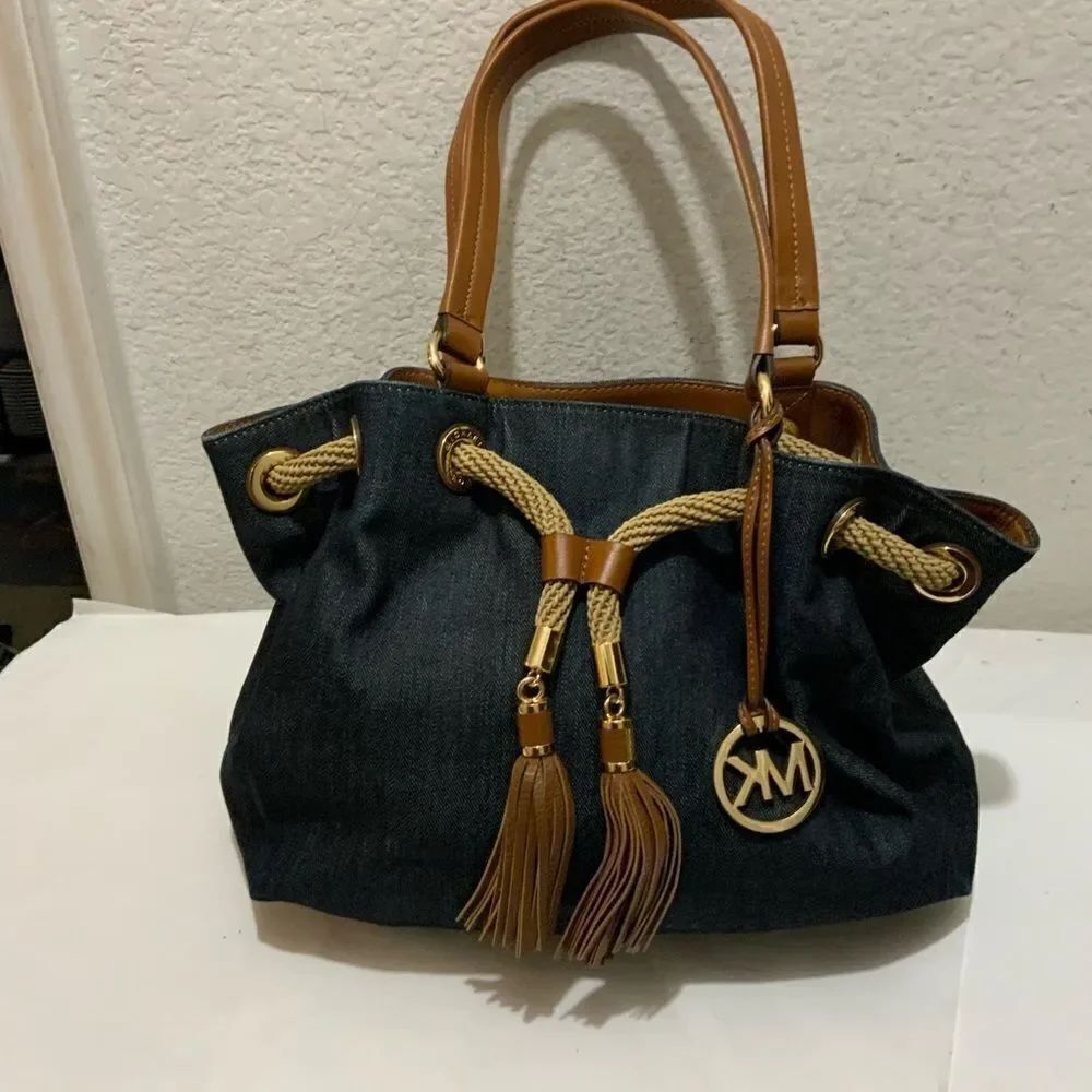 Michael Kors Marina Large Tie Navy Drawstring Bucket Canvas Leather Bag Rare